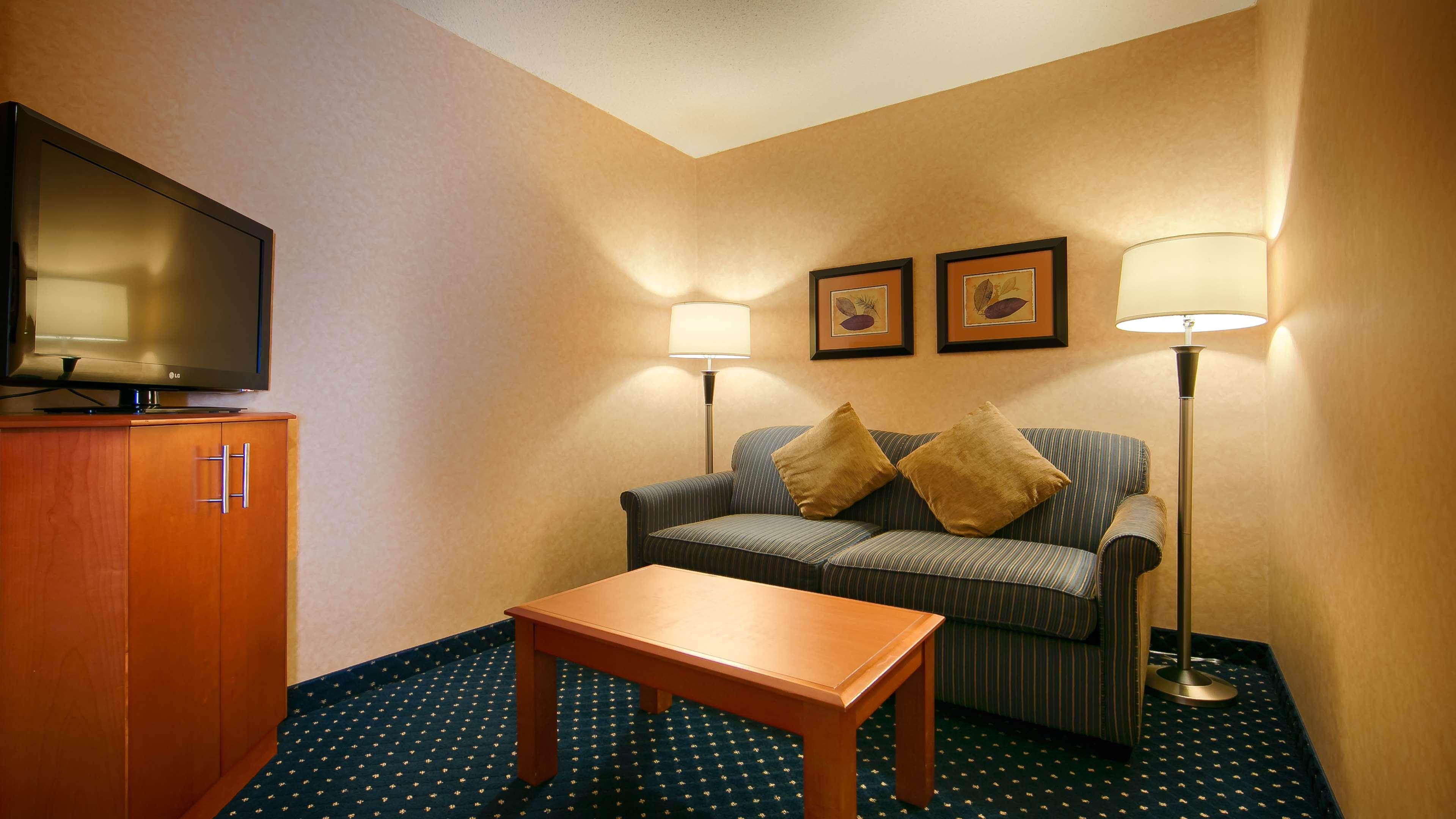 Best Western Plus Langley Inn Bagian luar foto