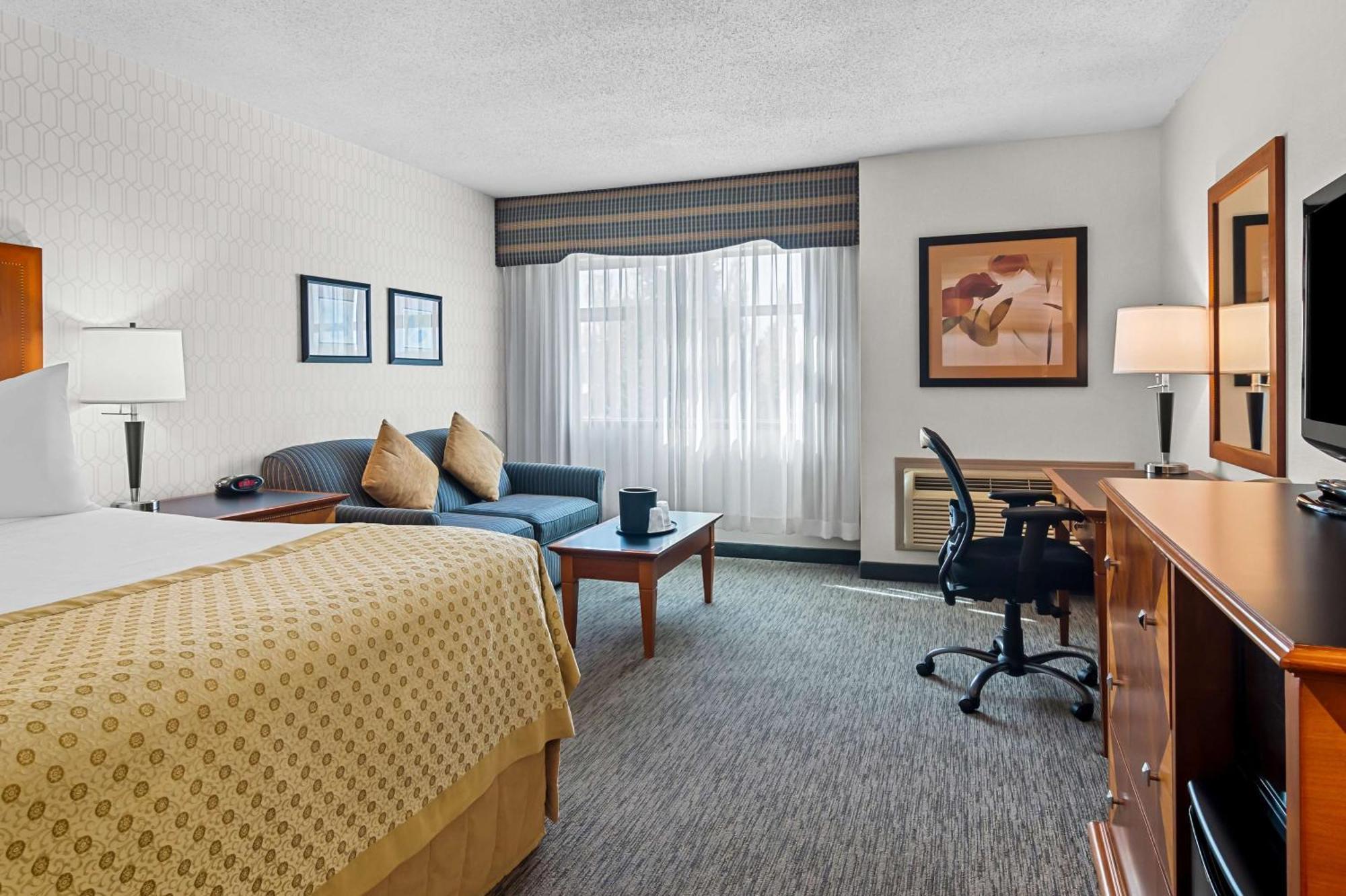 Best Western Plus Langley Inn Bagian luar foto